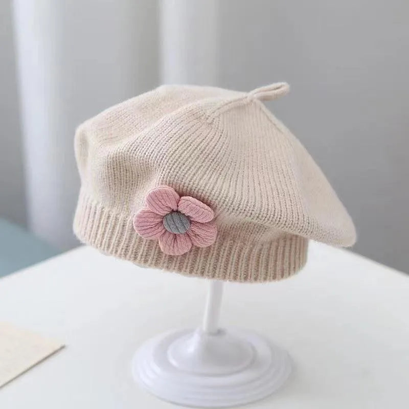 Knit Flower Beret
