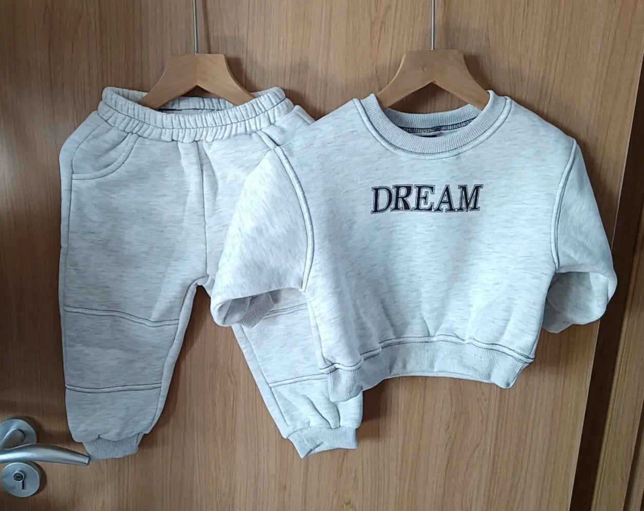 Dream Sweatshirt & Jogger Set – 2PCS