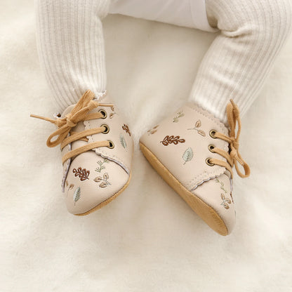 Floral Embroidered Infant Sandals – Soft & Breathable First Walkers