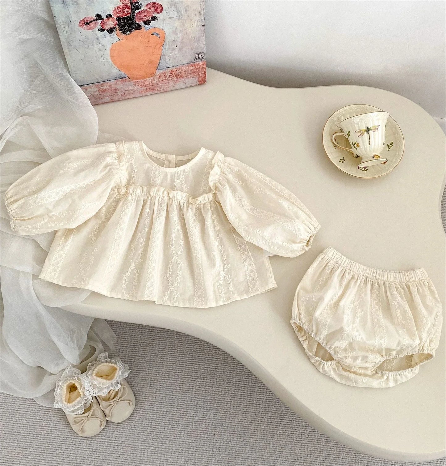 Elegant Embroidered Baby Set – 2PCS Cotton Outfit for Girls