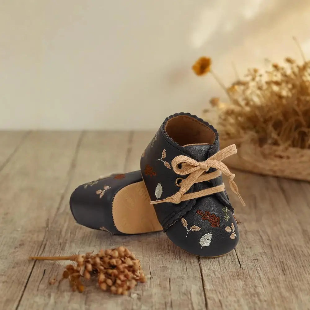 Floral Embroidered Infant Sandals – Soft & Breathable First Walkers