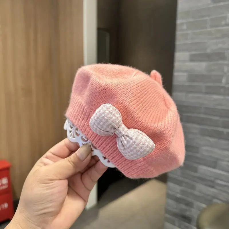 Gingham Bow Knit Beret – Classic Charm for Little Fashionistas
